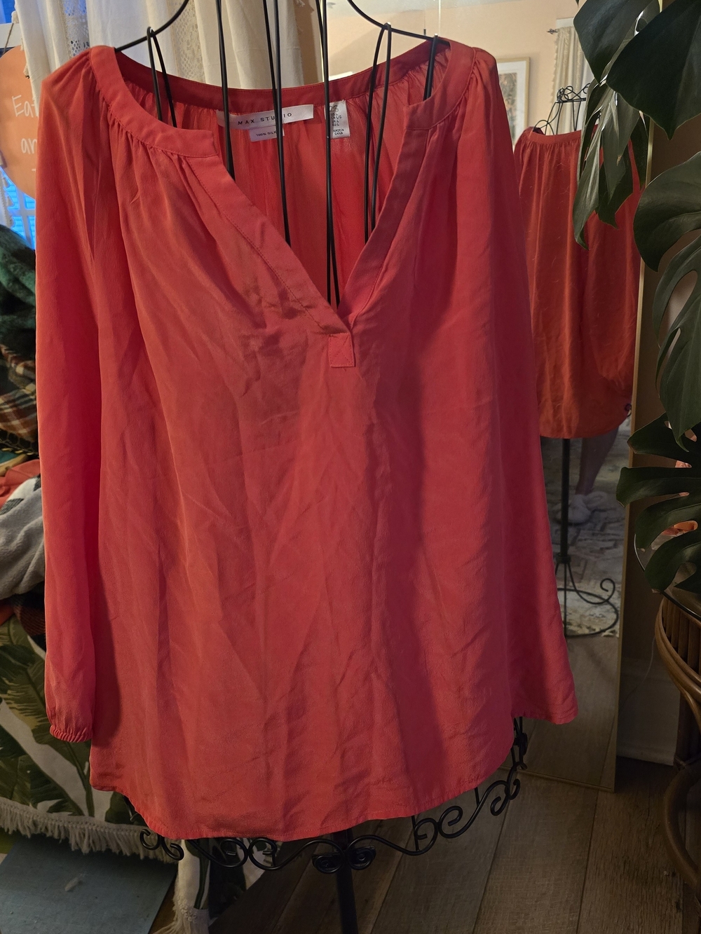 MAX STUDIO 100% Silk Coral Orange Split V-Neck Balloon Sleeve Peasant Blouse L